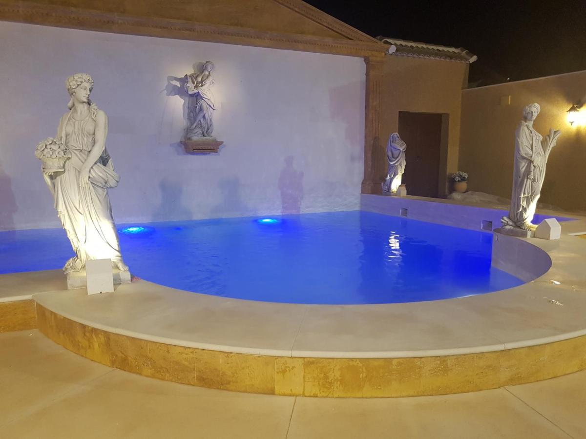 La Fuente Romana Campo-Nubes エクステリア 写真