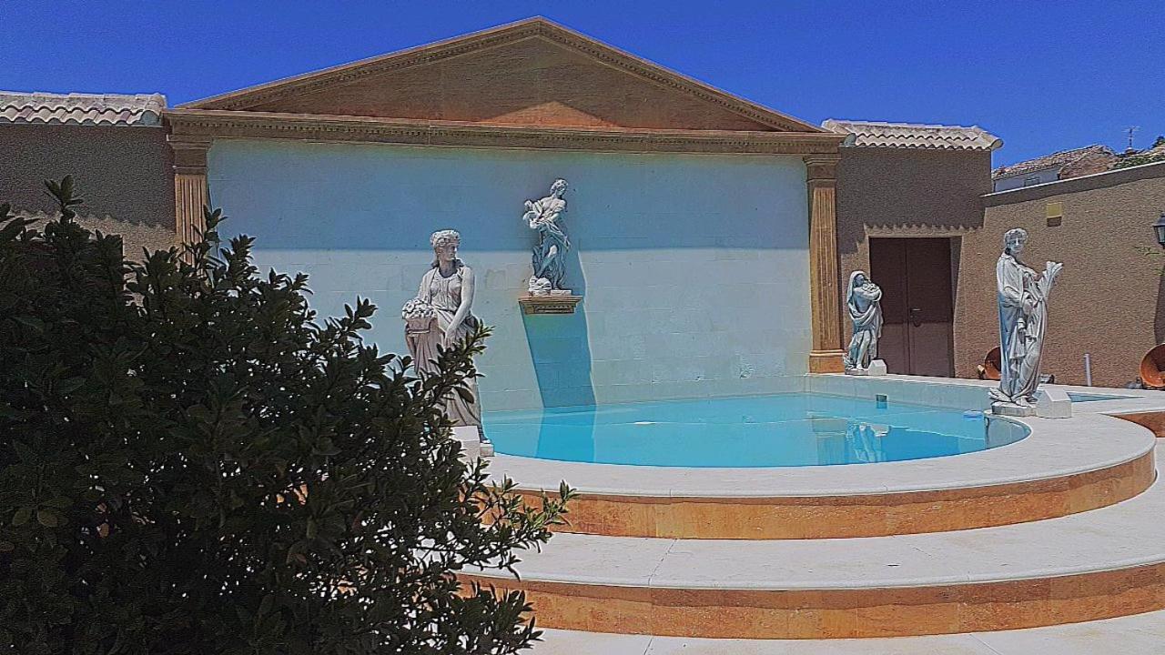 La Fuente Romana Campo-Nubes エクステリア 写真
